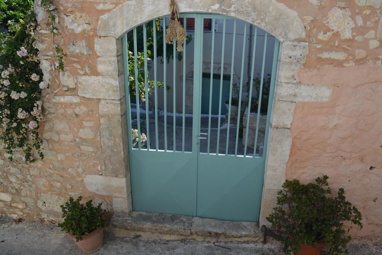 Sergios Village House Hriszí Aktí Haniá Kültér fotó