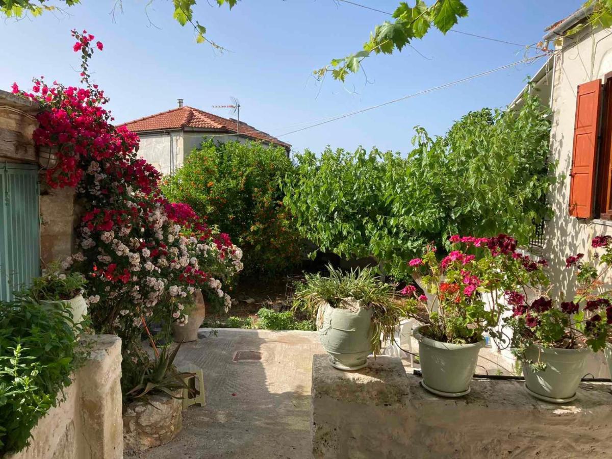 Sergios Village House Hriszí Aktí Haniá Kültér fotó